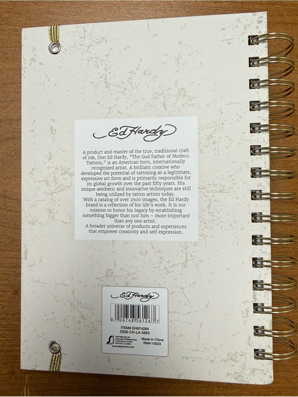 Ed Hardy White Floral A5 Spiral Notebook with Gold Pen - Picture 2 of 3